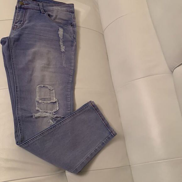 Bee & Ceci L.A. Distressed Patchwork Jeans Size 11( junior) - Picture 8 of 13